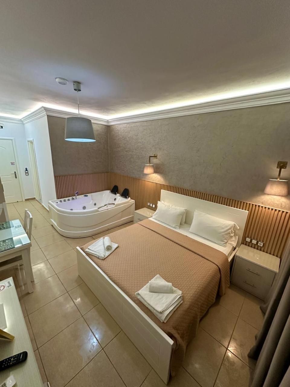 Mira Mare Hotel